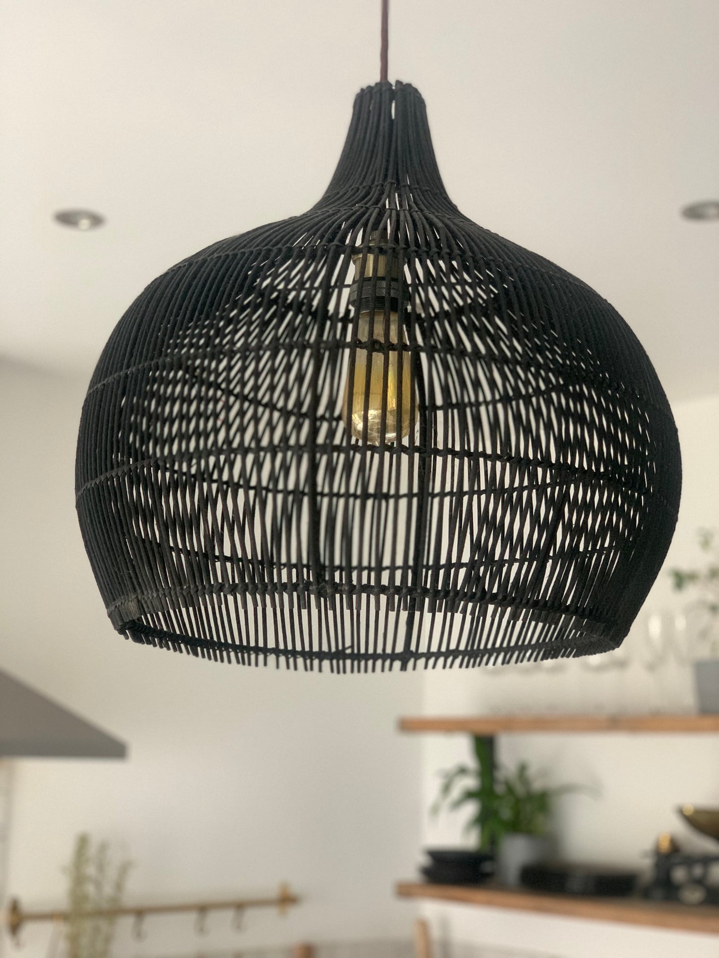 Jari Pendant Light